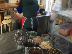 -巍山𤆵肉饵丝