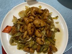 -鲤鱼塘农家山庄