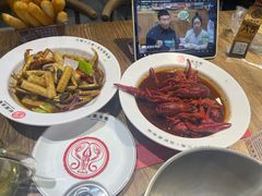 -叶派龙虾•招牌香辣蟹·海鲜(中海国际店)