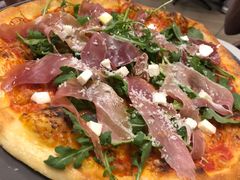 -WOLFGANG PUCK KITCHEN & BAR(迪士尼小镇店)