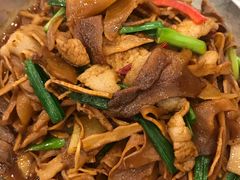 -侬佳蒸菜馆(听潮店)