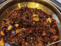 -何师傅美蛙鱼头(汉街店)