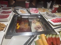 -海底捞火锅鲜切牛肉主题店(长寿路店)