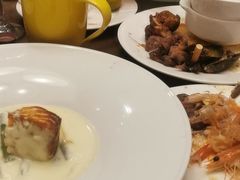 -大理实力希尔顿酒店•香全日制餐厅