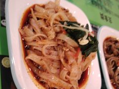 岐山擀面皮-令氏家外家周秦食府(高新店)