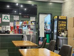 大堂-螺小胖柳州螺蛳粉(钟楼总店)