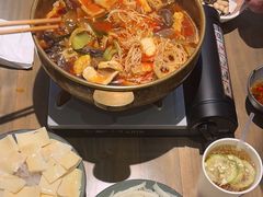 -毛肚向右·川渝毛肚王(经开永旺店)