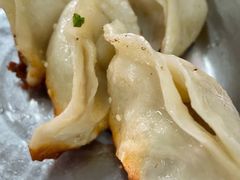 -黄阿姨锅贴大王(万航渡路店)