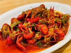 黄焖龙虾-百味手拨龙虾馆(愚园路店)