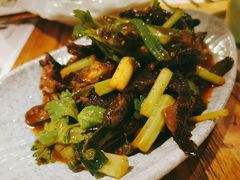 女王鸡爪-胡桃里音乐酒馆(曲江店)
