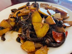 -北京龙庆四季香农家饭庄·灶台鱼·碳烤虹鳟鱼(龙庆峡店)