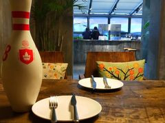 -HIGH FIVE哈福手工汉堡(桂林路店)