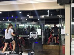 -贝菲特游泳健身(徐泾店)