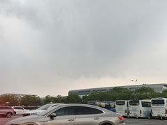 -上海汽车博览公园-北门停车场