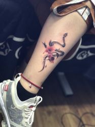 -猛子刺青纹身店