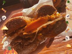 -Catch Bagel(芳草地店)