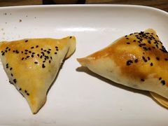 牛肉芝士烤包-那时新疆·若羌(经纬汇店)