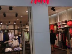 -H&M(天一广场店)