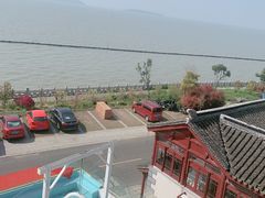 -麓舍全景太湖温泉别墅团建拓展会议亲子