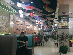 -醉美云南·云南菜主题餐厅(昆明站北京路双龙商场店)