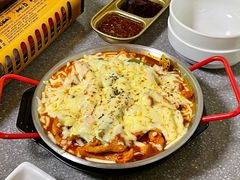 -豚妈妈汤饭·部队锅(南京东路店)