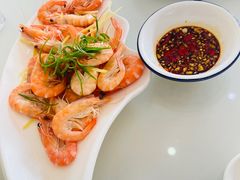 -覃记海鲜美食餐厅