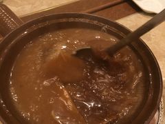 -顶上鱼翅燕窝专卖店