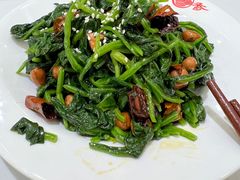 果仁菠菜-秦香陕西食府(华贸天地店)