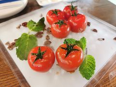 番茄脆菇沙拉-小大董·烤鸭(王府井apm店)