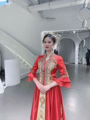 点击看大图 -艾米丽婚纱礼服