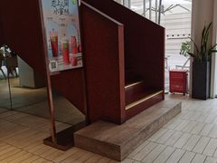 门面-奈雪的茶(中海环宇荟店)