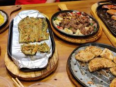 -老东镇啤酒屋海鲜加工·蒸汽海鲜·海鲜烧烤(台东店)