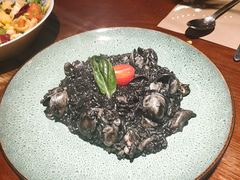墨鱼汁蛤蜊烩饭-IL Forno 意坊·意大利餐厅(温州万象城店)