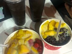 芒果黄桃冰-美肴冰品(中山门店)