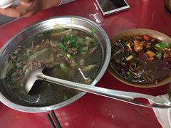 -谢老五跷脚牛肉·非遗传承店