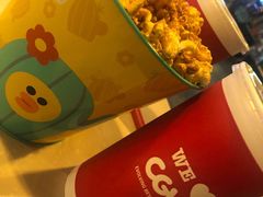 -CGV影城(滨江天街IMAX店)