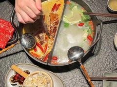 -三出山火锅(南京万象天地店)