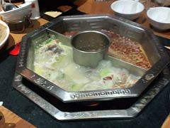 -佬土鹅肠火锅(扬中步行街店)