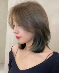 -BULB STUDIO 巴柏明星发型工作室