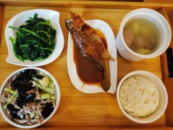 -卓玥国际月子会所(罗山路店)