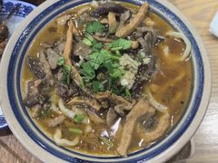 -东四胡同·四宝牛杂面(卫星广场店)