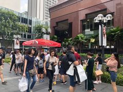 -詹爷爷乌节路街头冰淇淋