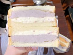 芋泥玫瑰奶酪三明治-沁屋面包店(人民东路店)