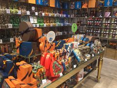 -VENCHI 闻绮(北京国贸商城店)