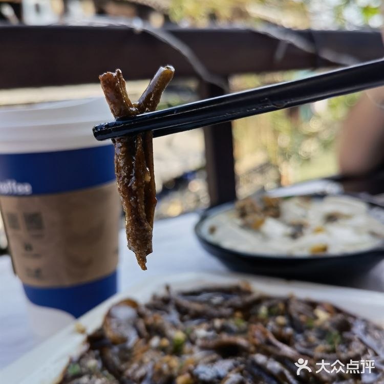 在朱家角挑一家河边农家乐吃吃吧