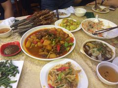 -维吾尔餐厅(宜山路店)