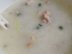 -潮庭港式茶餐厅·熊仔奶茶(同济广场店)