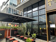 -铭牛烧肉·和牛海鲜自助(高新月牙湖店)