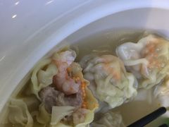 -袁亮宏饺子云吞(侯家桥菜场店)