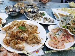 -覃记海鲜美食餐厅